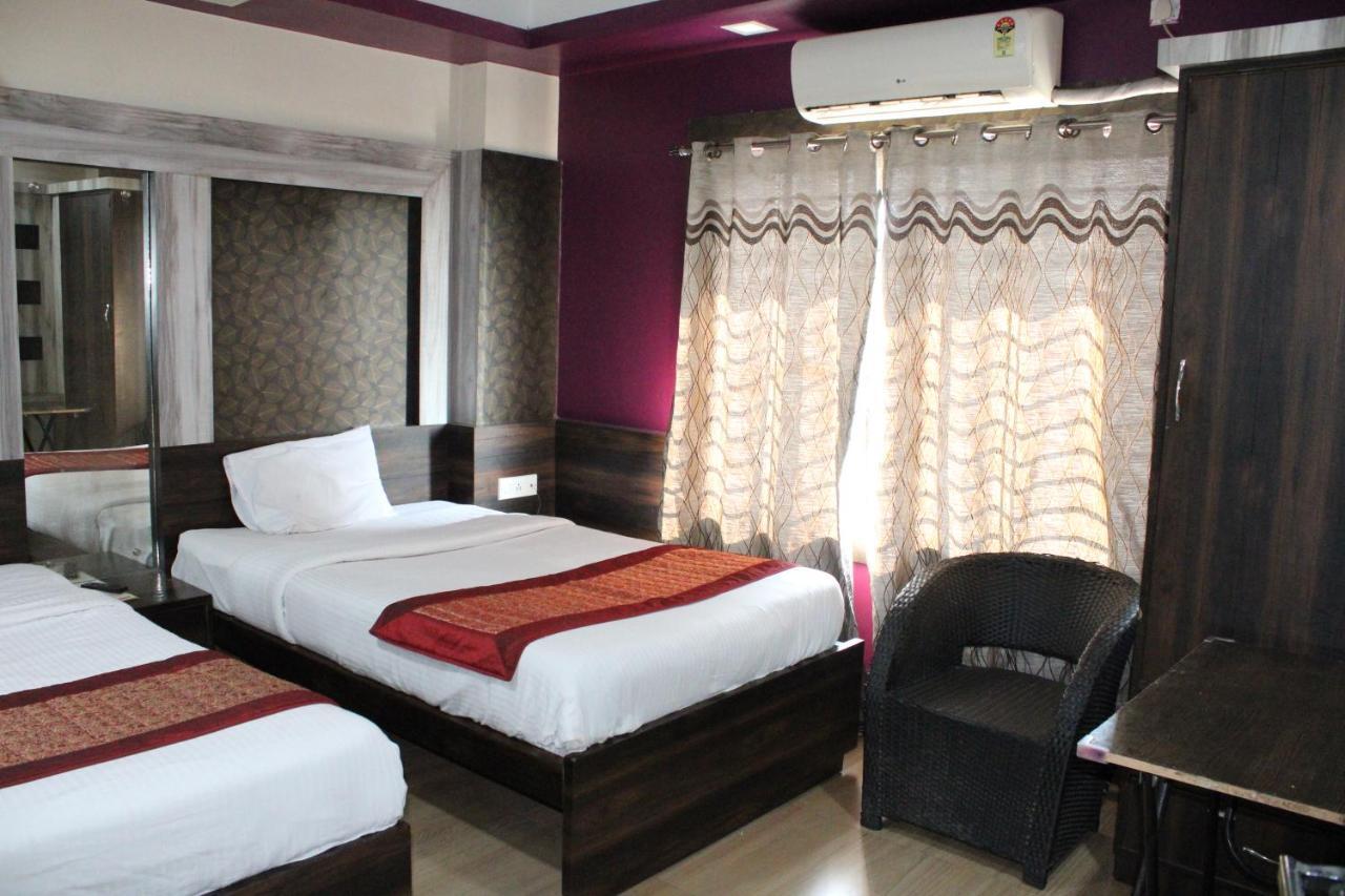 Hotel Square Park Dibrugarh Eksteriør bilde