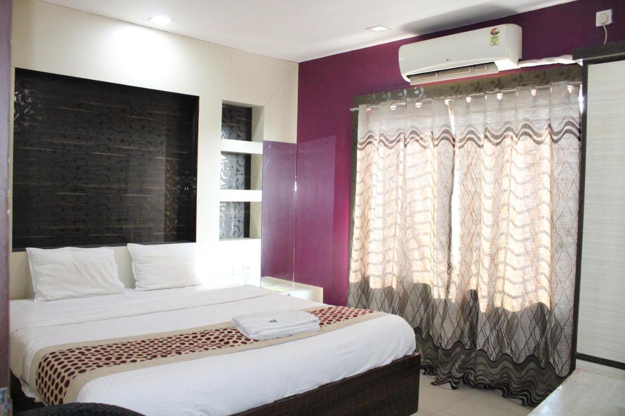 Hotel Square Park Dibrugarh Eksteriør bilde