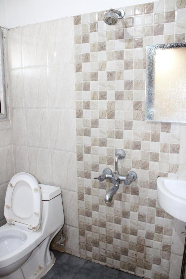 Hotel Square Park Dibrugarh Eksteriør bilde